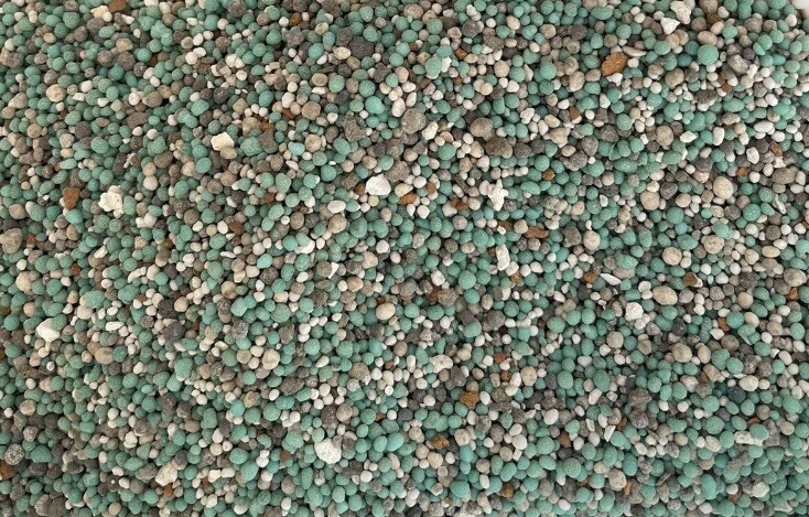 2 pound bag Harrel’s Slow Release Fertilizer 18-6-12 for all kind of plants
