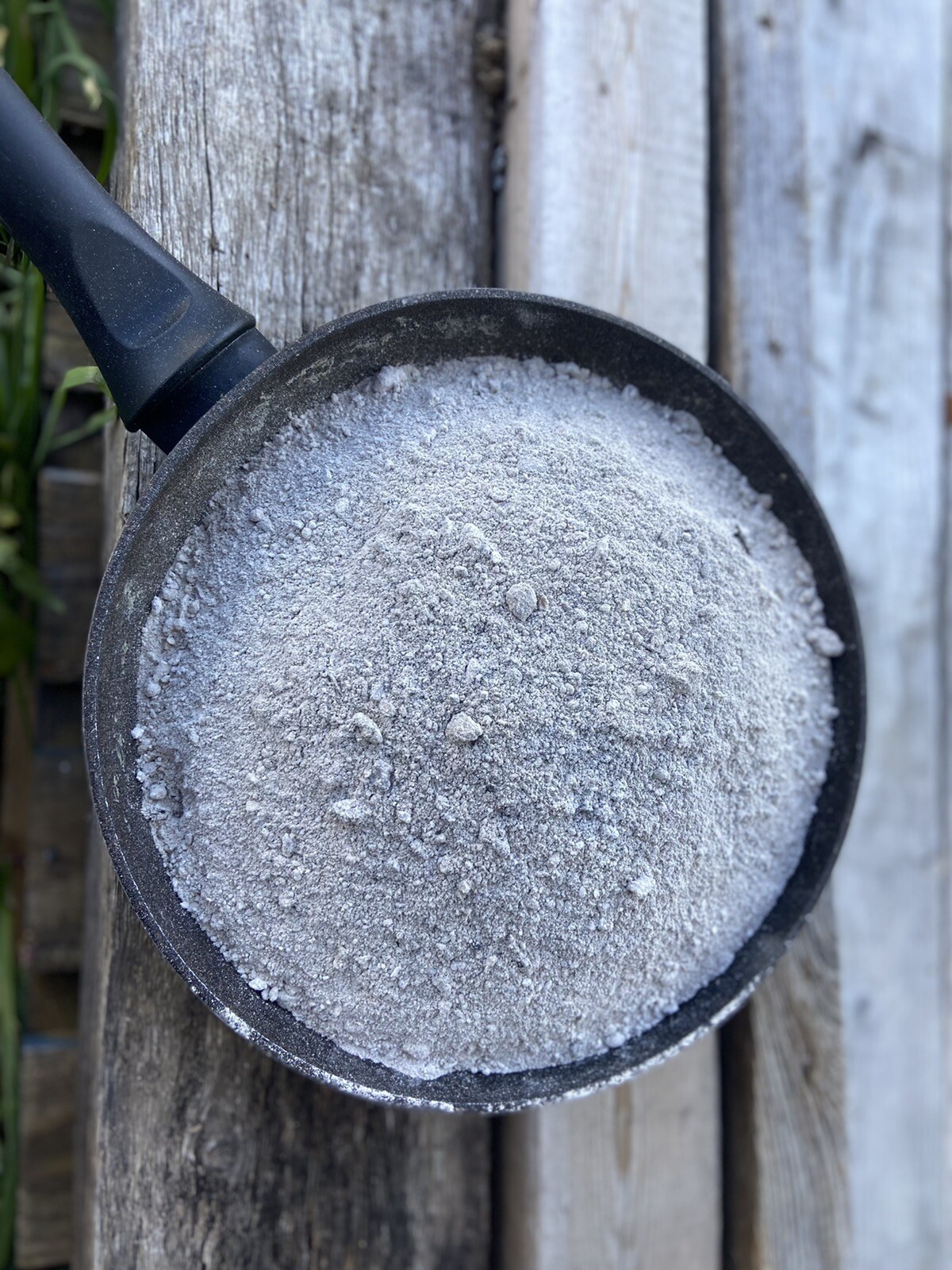 2 lb Pure Sifted Hardwood Ash Gardening Compost Fertilizer Soap Chicken Dust