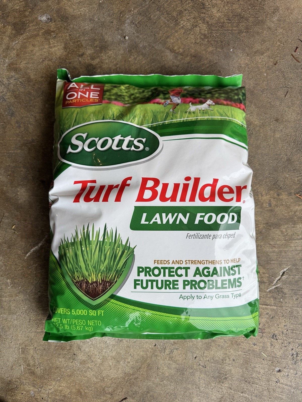 Scotts Turf Builder Lawn Food – Fertilizer for All Grass Types, 5,000 sq. ft., 1