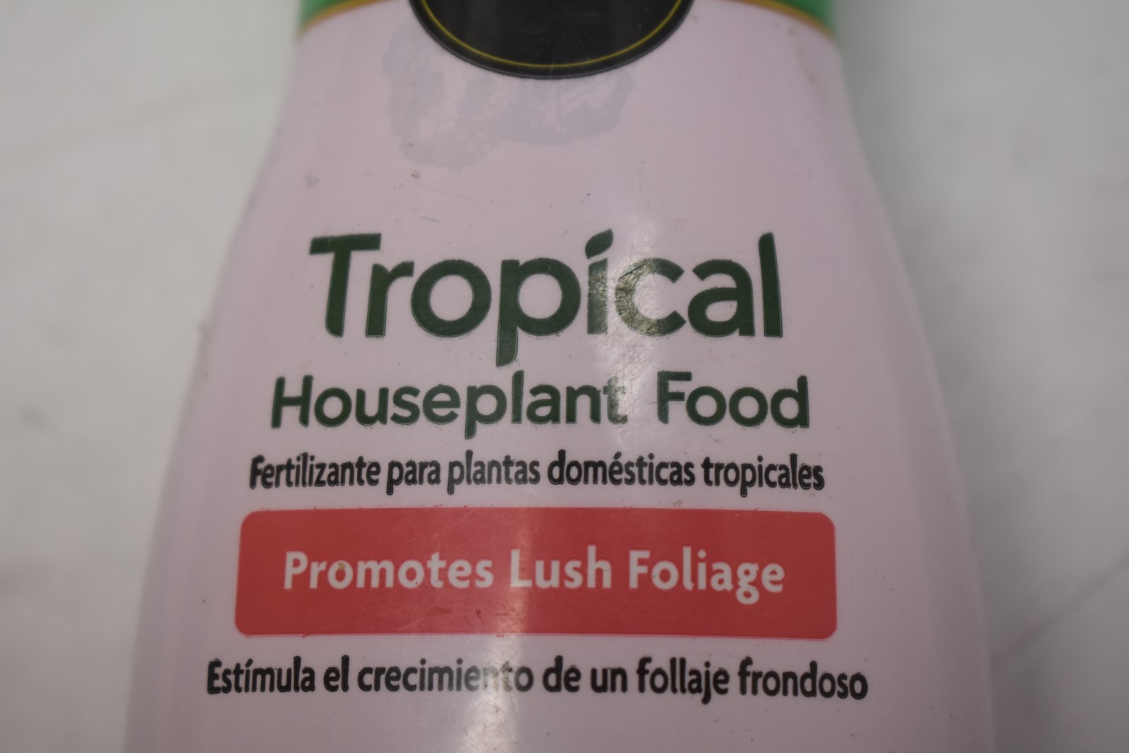 Miracle-Gro Tropical Houseplant Food Liquid Fertilizer Promotes Lush Foliage 8oz