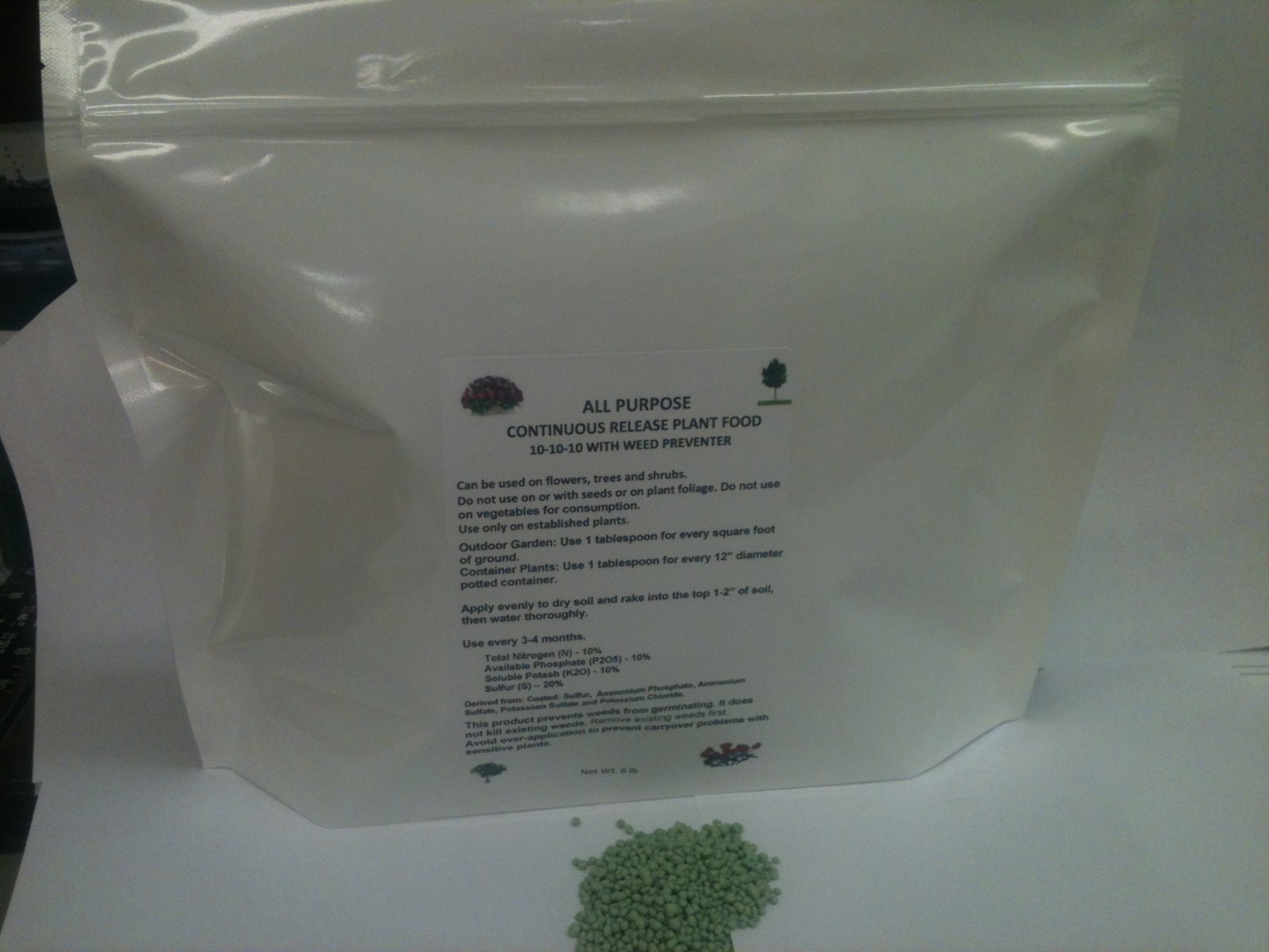 Fertilizer Continuous Release 10-10-10 w/weed prevent 6 lb bag Flower,Tree,Shrub