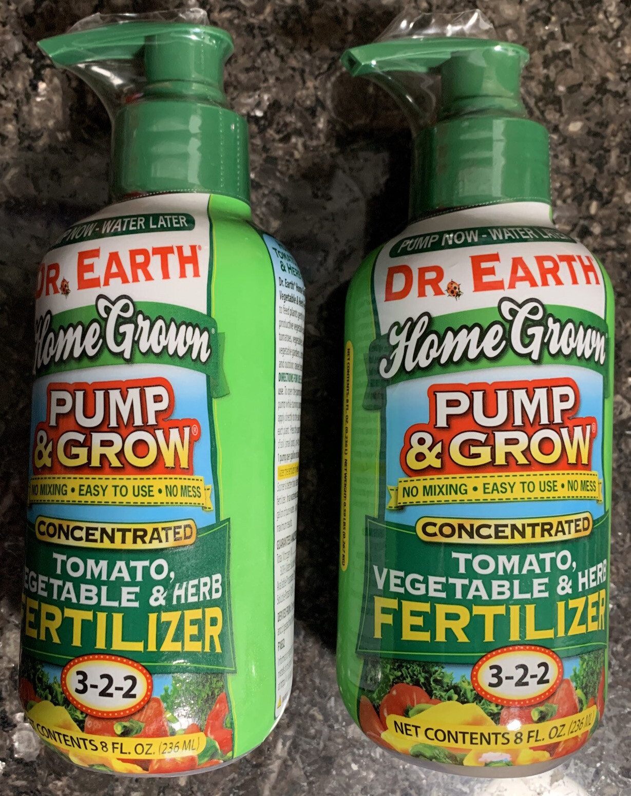 Dr. Earth Pump & Grow Tomato, Vegetable & Herb 3-2-2 Fertilizer 8oz – Lot of 2