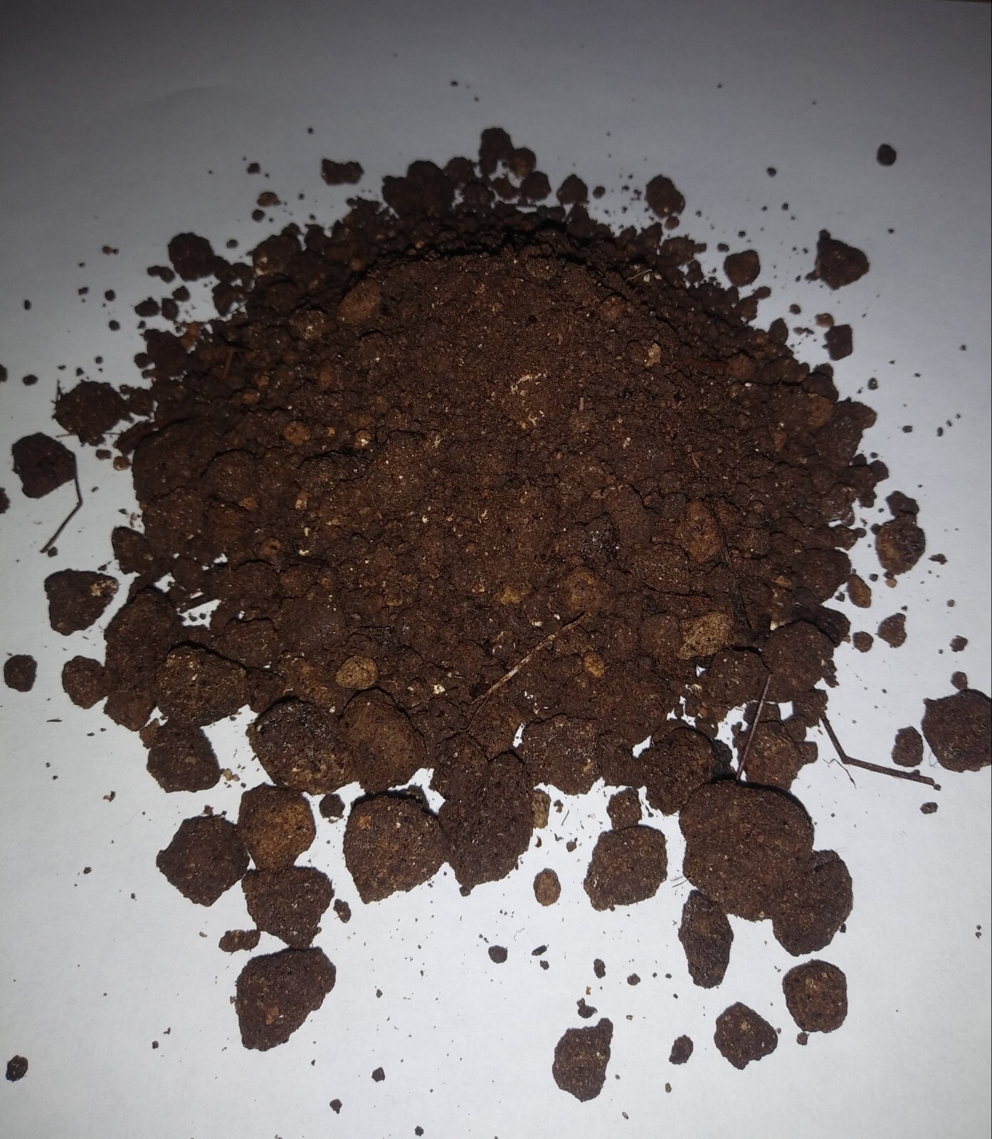 1 Lb of Bat Guano, Organic Fertilizer, High Phosphate 3-6-1 (4% calcium content)