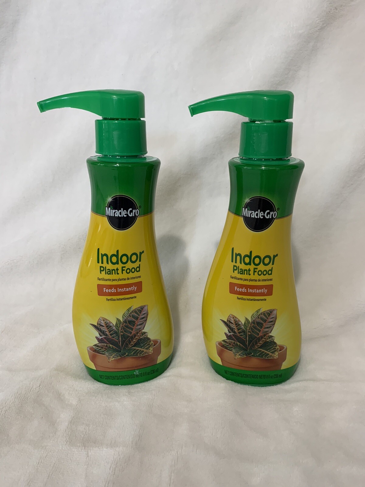 Miracle-Gro Indoor Plant Food 8 Ounce Plant Fertilizer 2 Pack