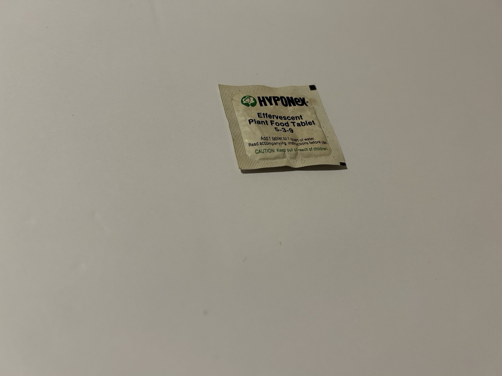 Hyponex Effervescent Plant Food Tablet 5‑3‑2009 Vintage Garden Supply Unopened