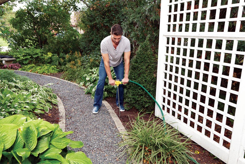 Ross 12044 Yellow Metal and Plastic Heavy Duty Easy Gardener Root Feeder