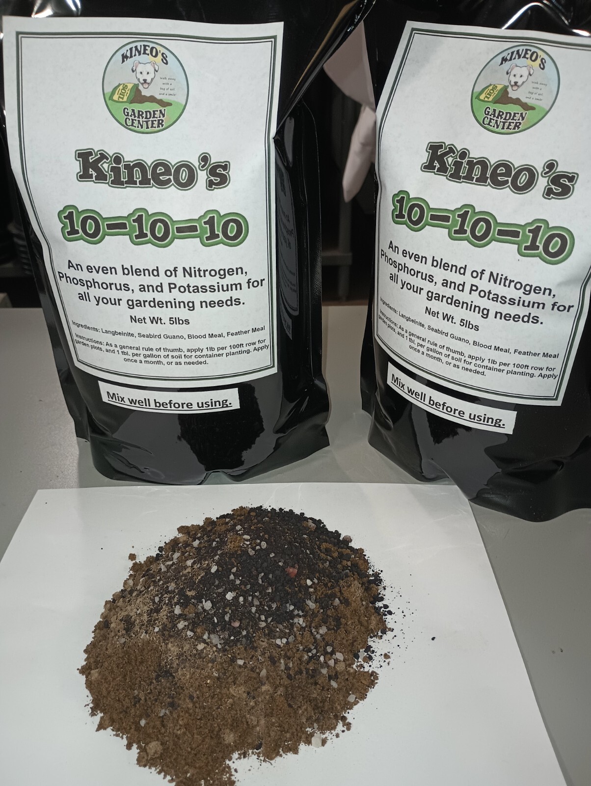 Kineos 10-10-10 Organic dry mix plant nutrients fertilizer 5lb bag