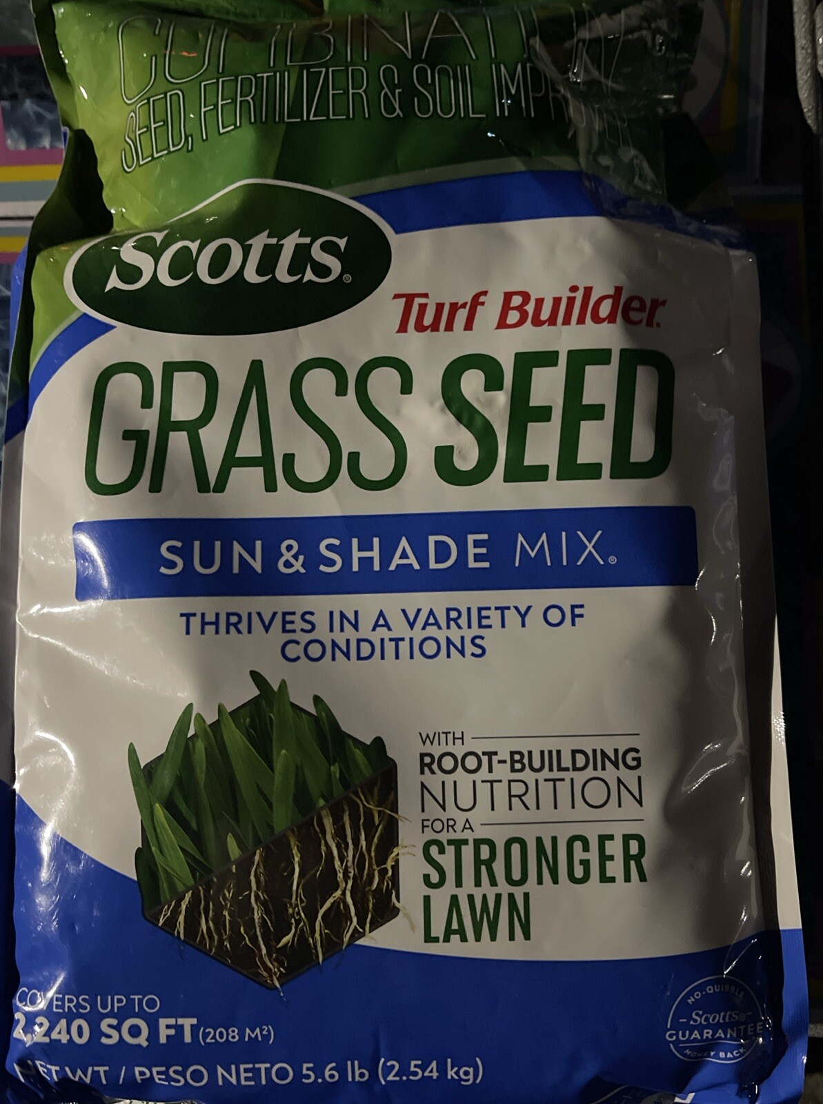 Turf Builder Grass Seed Sun & Shade Mix with Fertilizer and Soil 5.6 Lbs