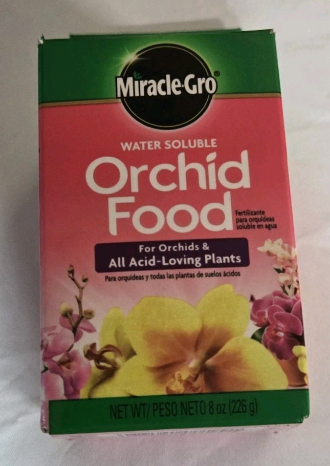 Miracle Gro Orchid Food For Orchids Water Soluble & All Acid-Loving Plants 8 oz.