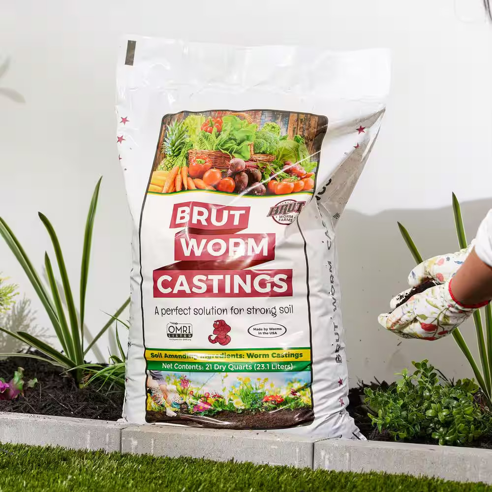 Organic Worm Castings Soil Builder, 30 Pound Bag (10-Pack)