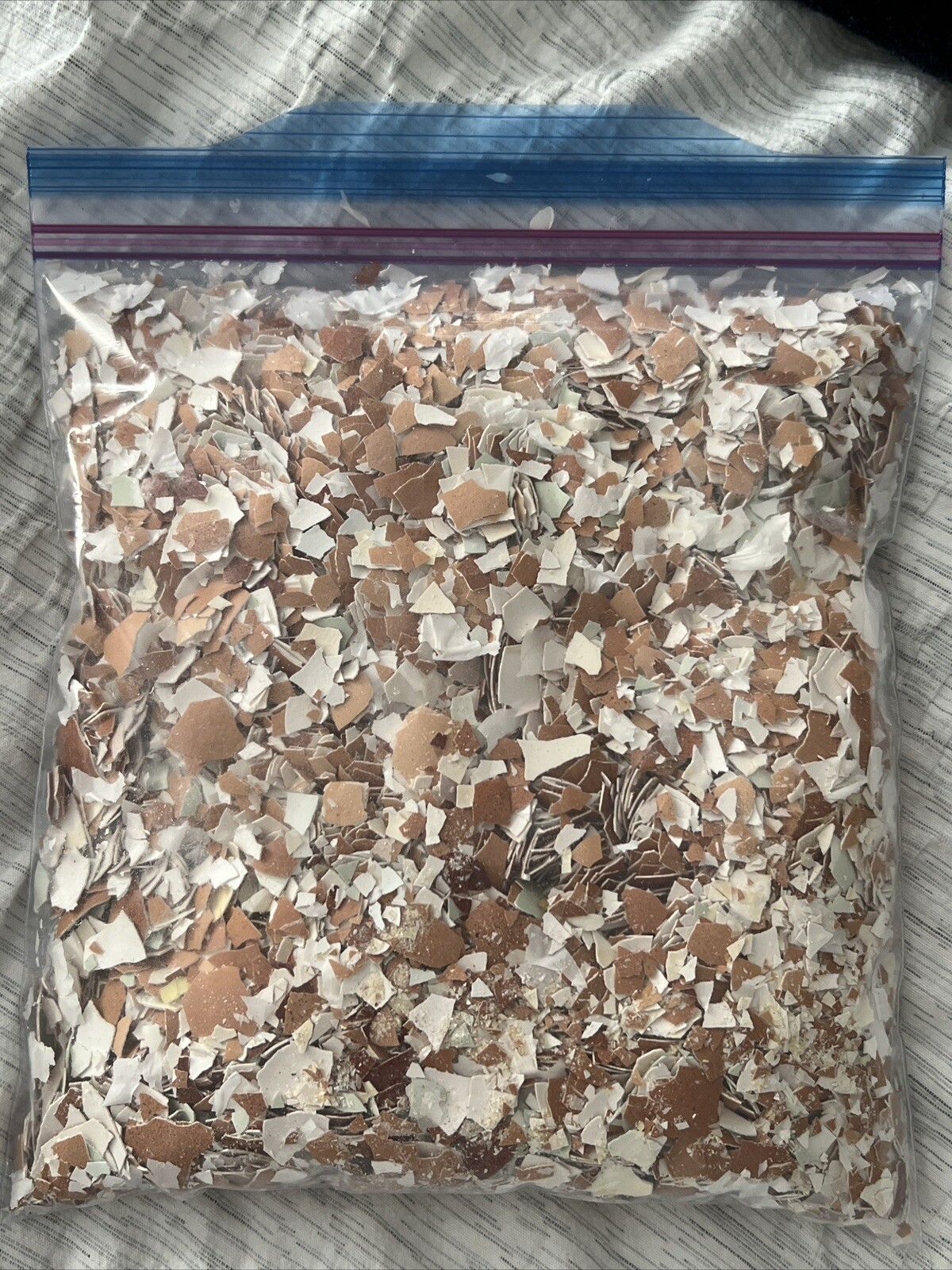 Crushed Eggshells 1Lb Bag Calcium Fertilizer Egg Shells Garden Slugs