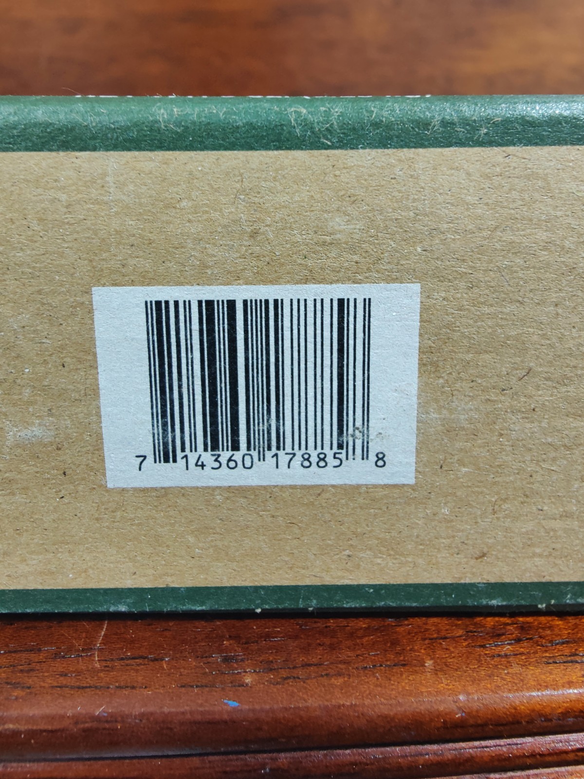 Down To Earth Alfalfa Meal 2-0-1 All Organic Fertilizer 8oz (.23kg). Small Box