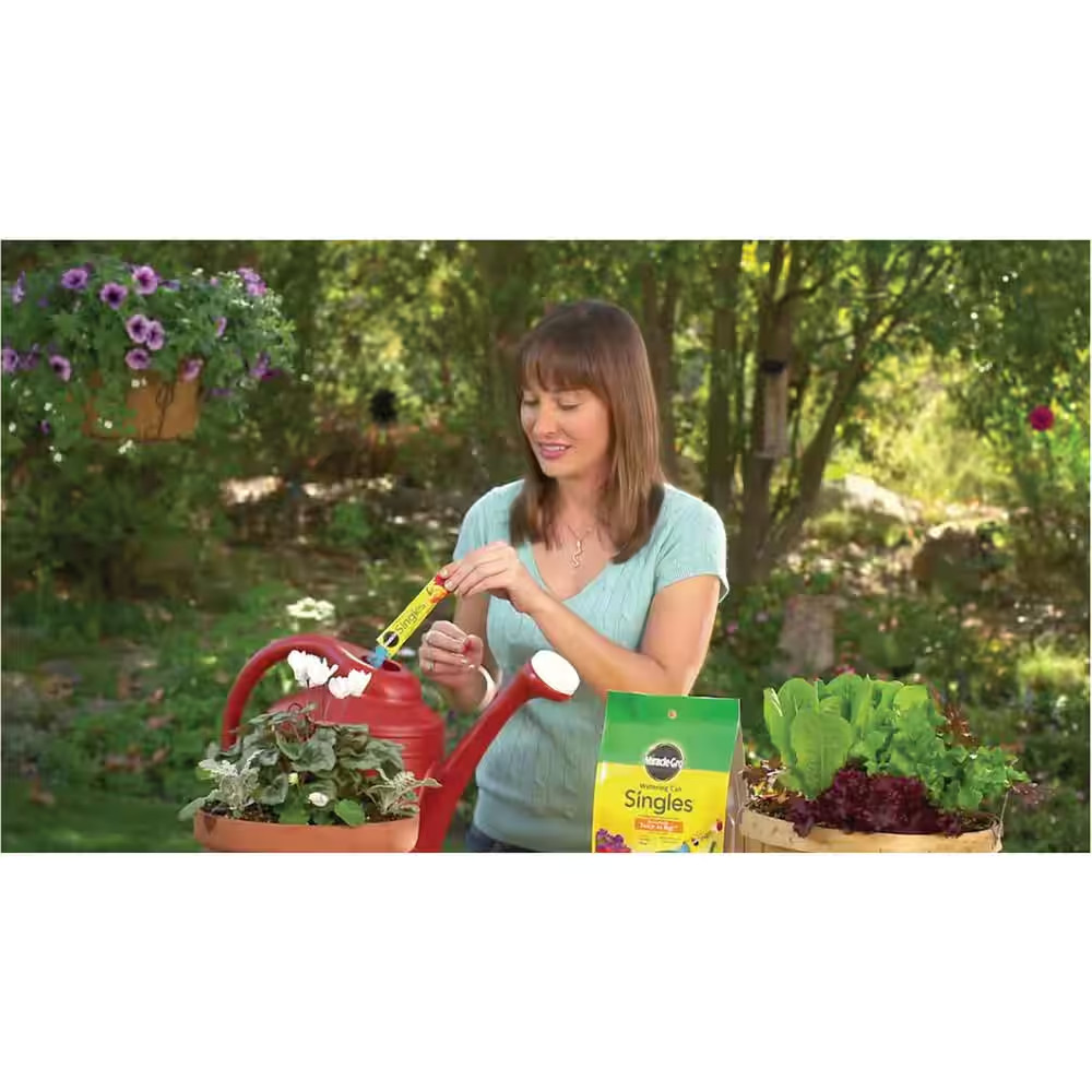 Watering Can Singles All Purpose Water Soluble Plant Food, 0.64 Lbs.,For Flowers