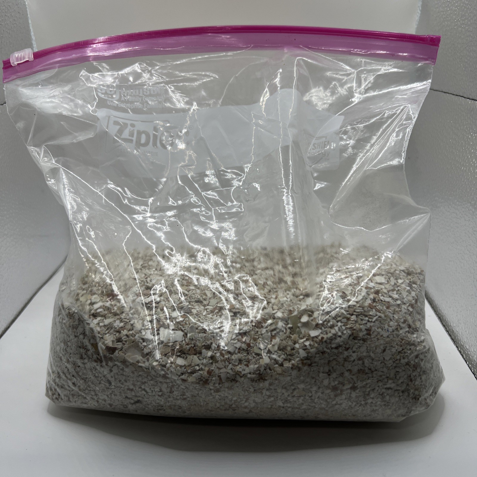 Organic Crushed Eggshells 3.1 LBS Bag Calcium Fertilizer Egg Shells (Free range)