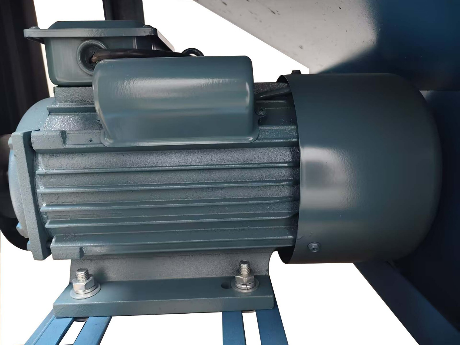 Enlarge Feed Port Soil Crusher Organic Fertilizer Pulverizer Crusher 220V 3KW