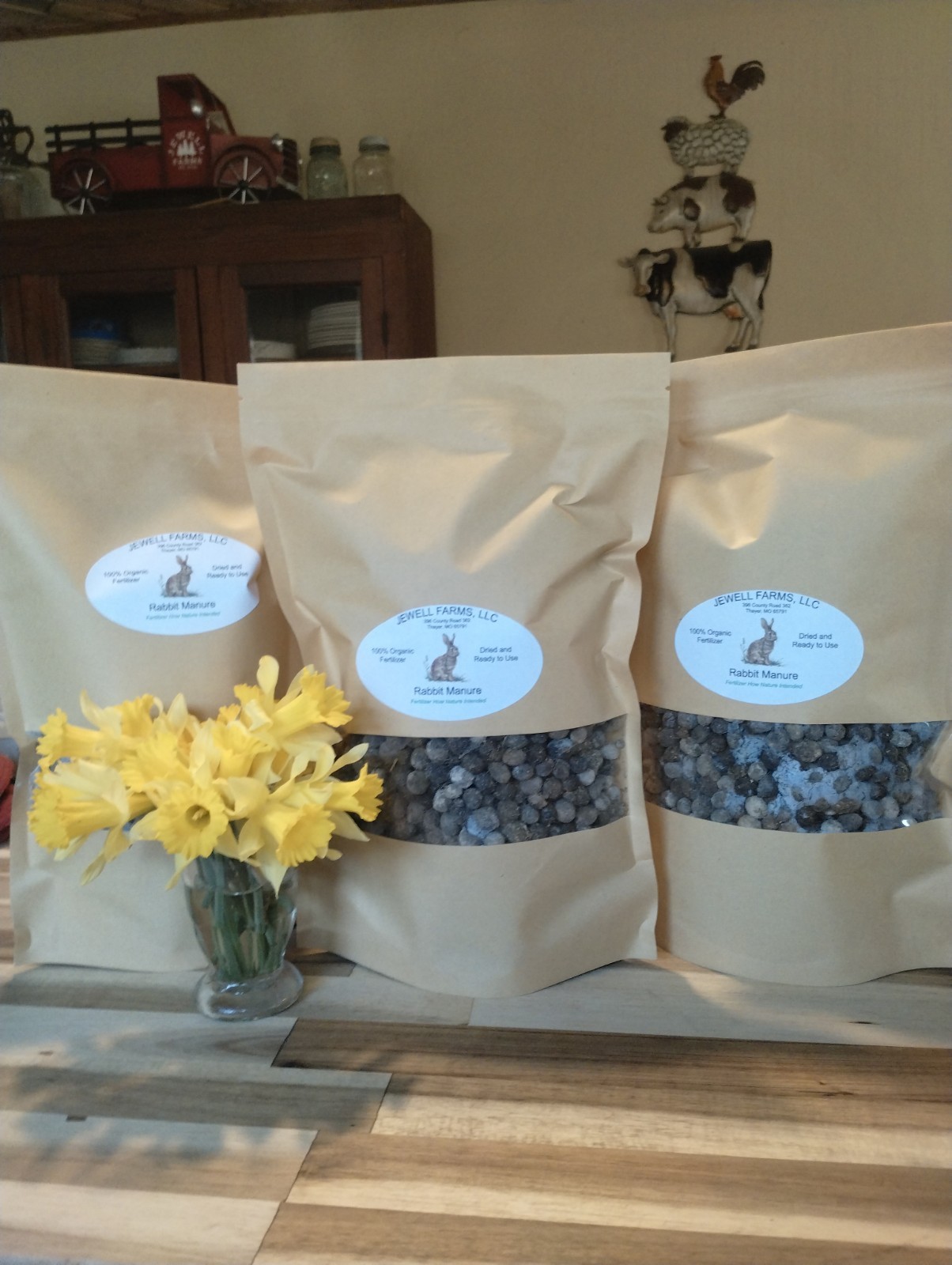1lb bag of Rabbit Manure by Jewell Farms, LLC