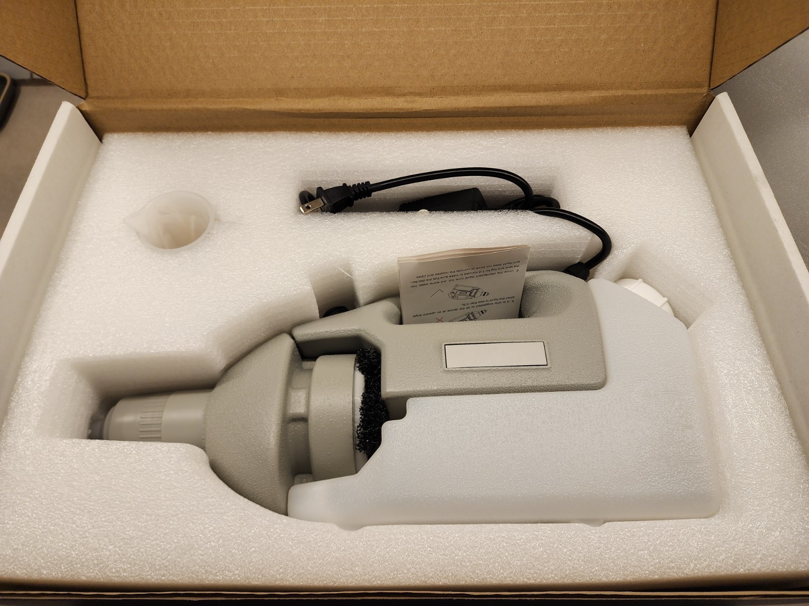 Corded Mini Disinfectant Fogger, Sprayer and Mister with 1.5 L Tank 200W NEW