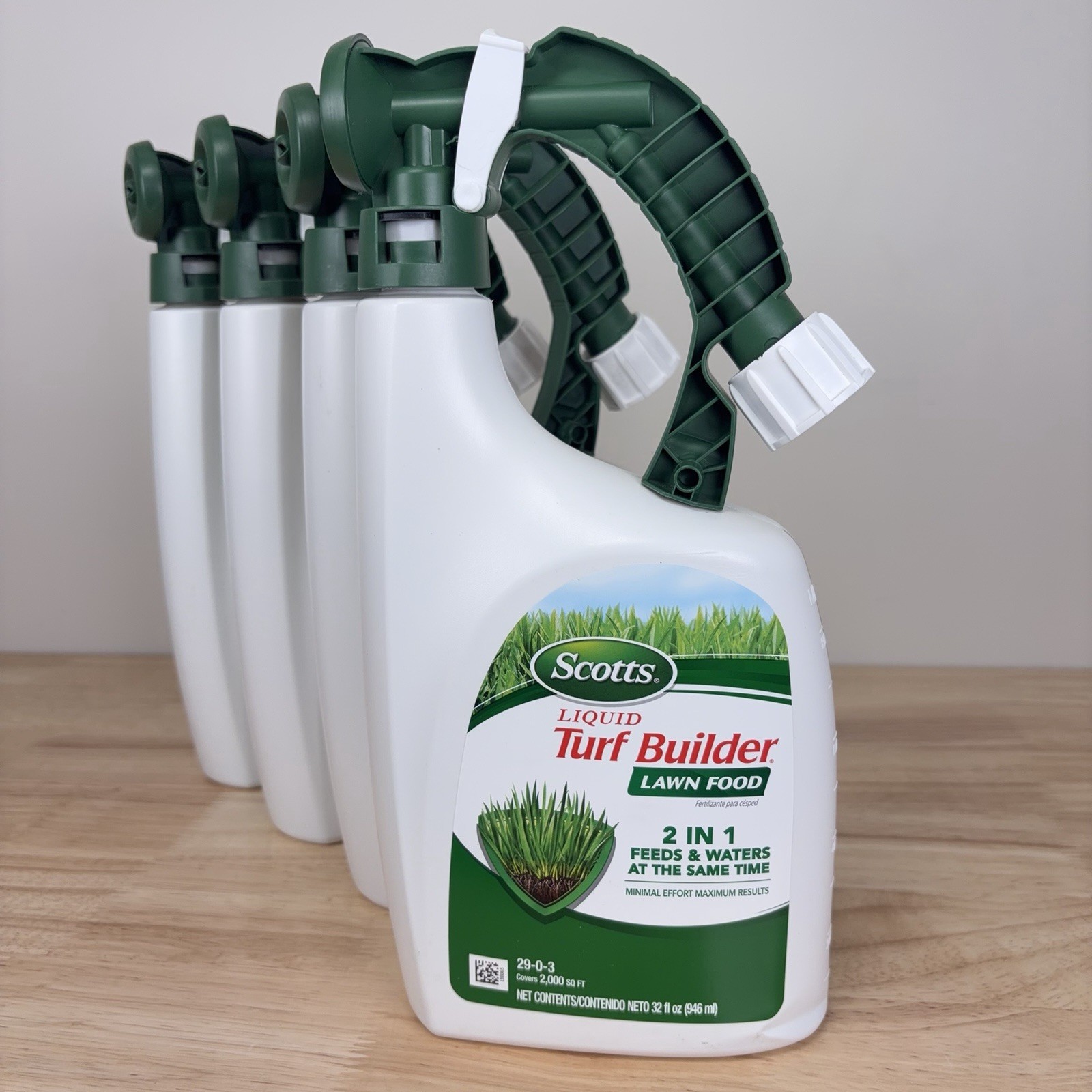 NEW Lot of 4 Scotts 32oz Liquid Turf Builder Lawn Food