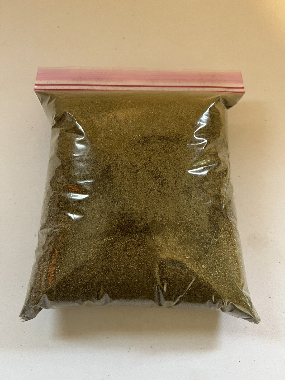 Garden Plant Organic Fertilizer 2:1:1 Dried Rabbit Manure Powdered 12 ounce
