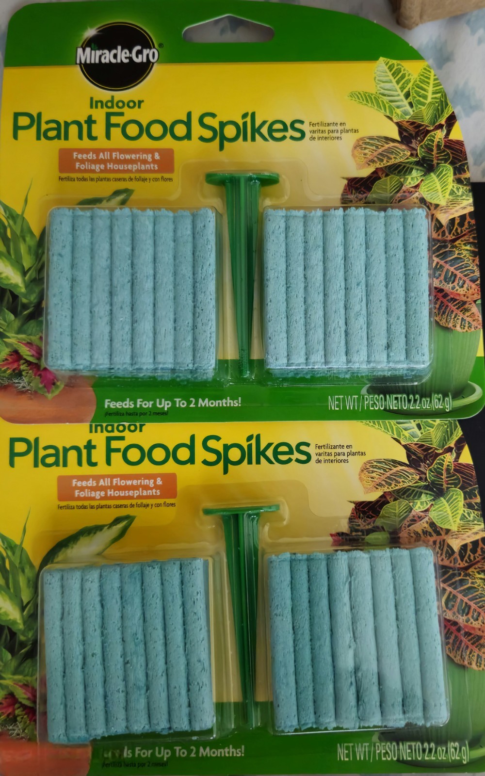 Miracle Gro Indoor House Plant Food 48X2=96 Spikes Fertilizer With Free Aerator