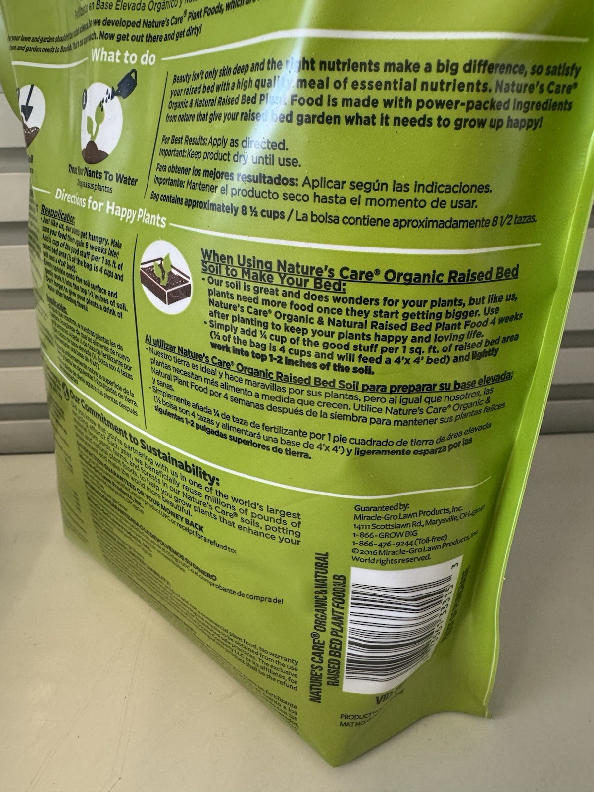 One – 3 lb Bag Miracle-Gro Nature’s Care Flower and Vegetable Food Single Bag