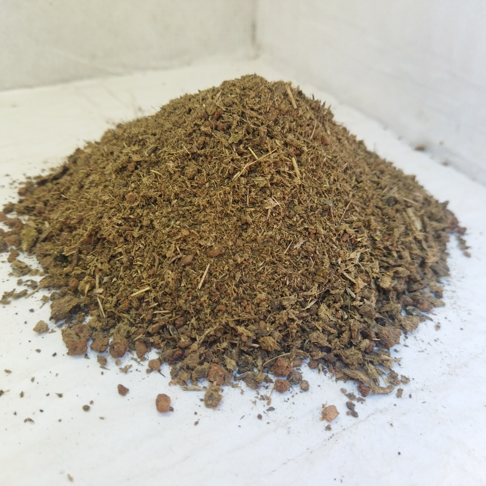 Black Kow Composted Cow Manure Organic Fertilizer Plant Growth Dried Dung Media