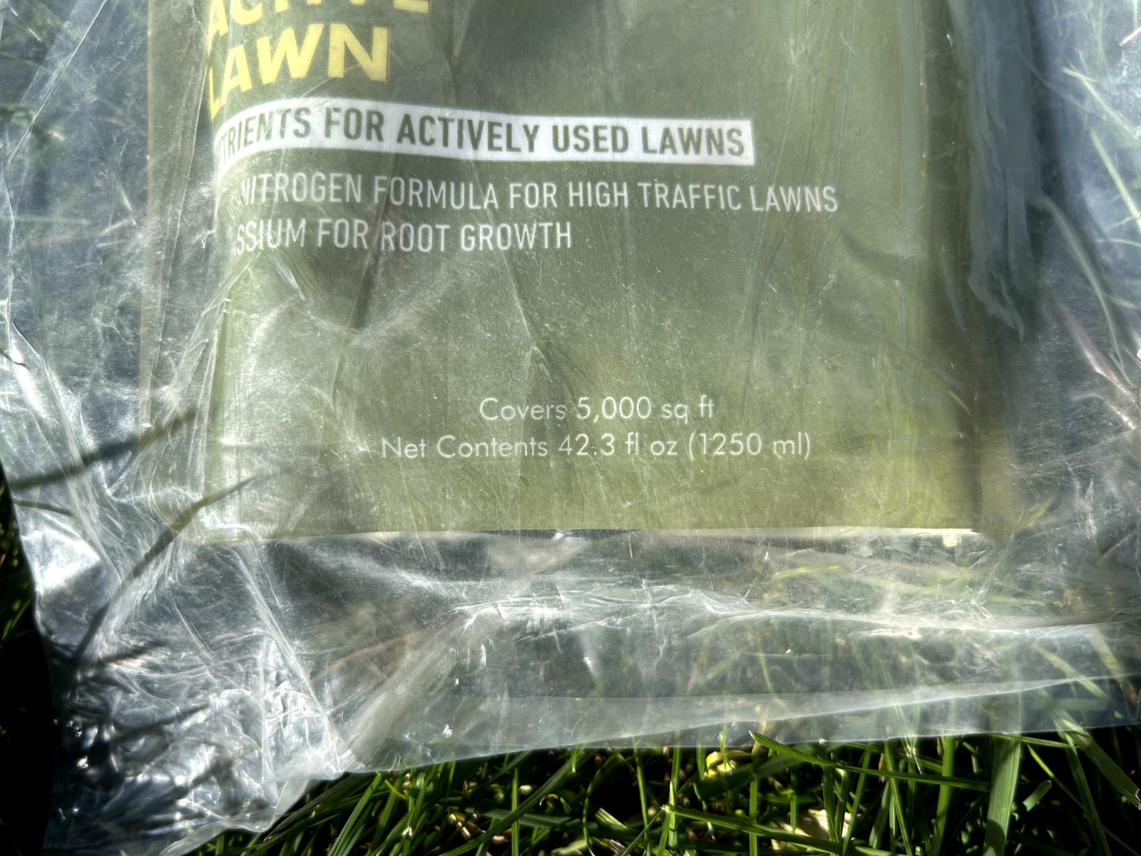 Sunday – Active Lawn (5000 sq ft., Net Contents 42.3 fl oz)