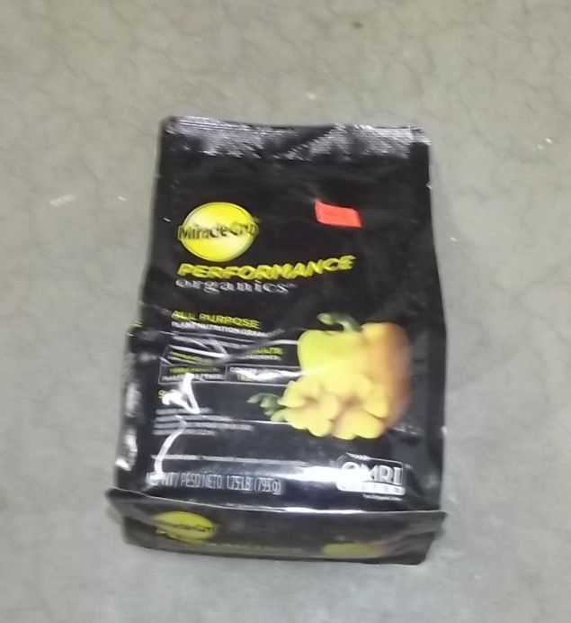 Miracle-Gro 3003610 Performance Organics All-Purpose Plant food 1.75 lbs t15