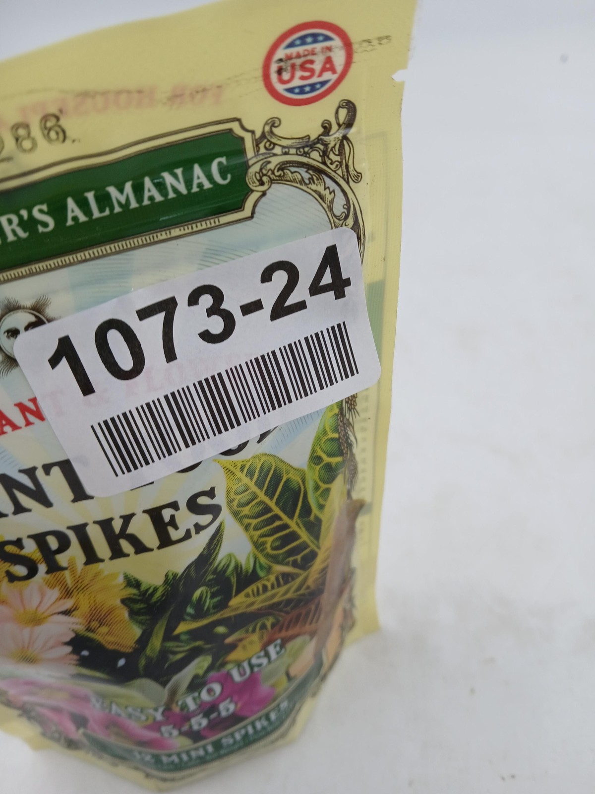 The Old Farmer’s Almanac Plant Food Spikes 12 Mini 5-5-5 Houseplant Fertilizer