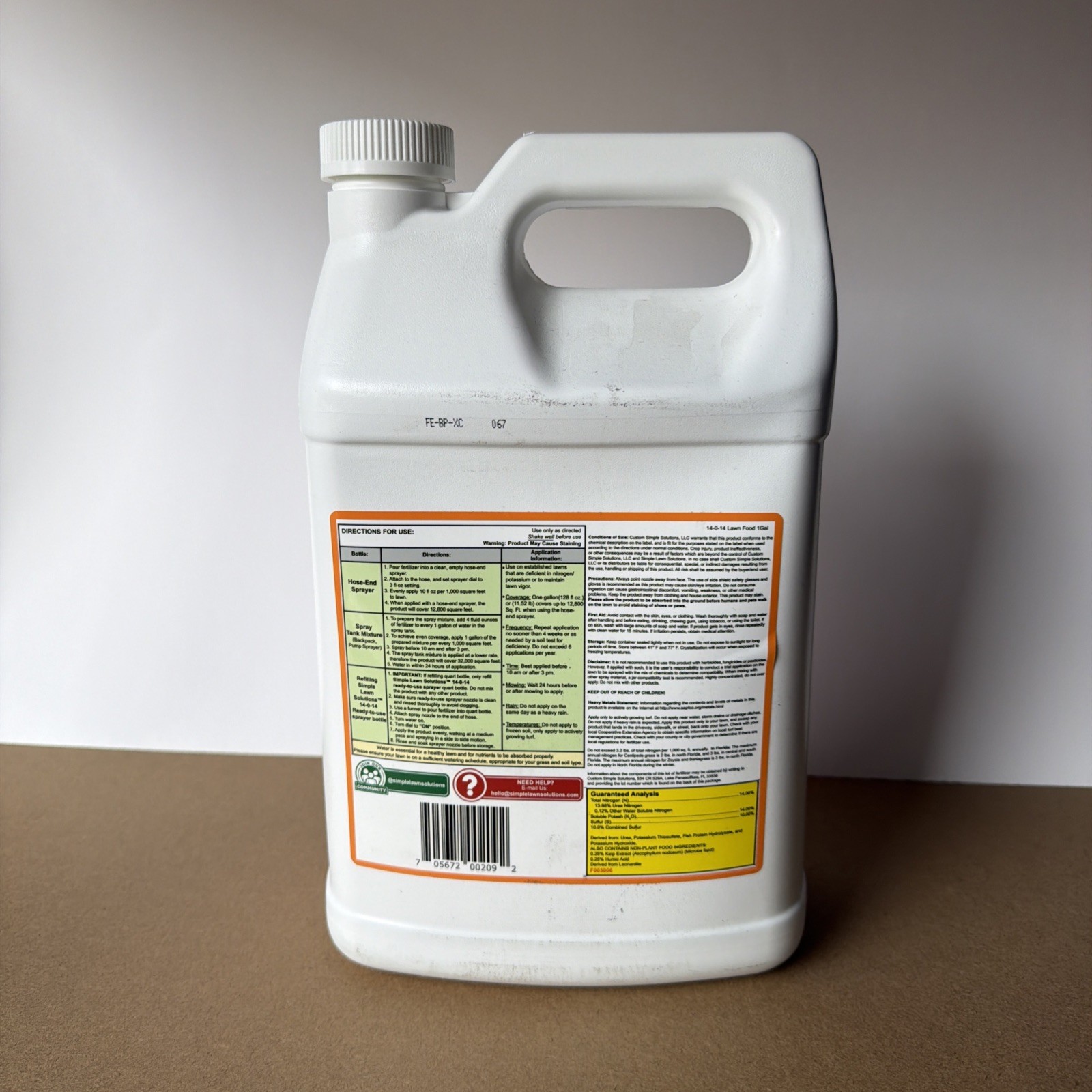 Lawn Food 128 Oz. Liquid Lawn Fertilizer Feed and Sustain 14-0-14 12,800 Sq. Ft.