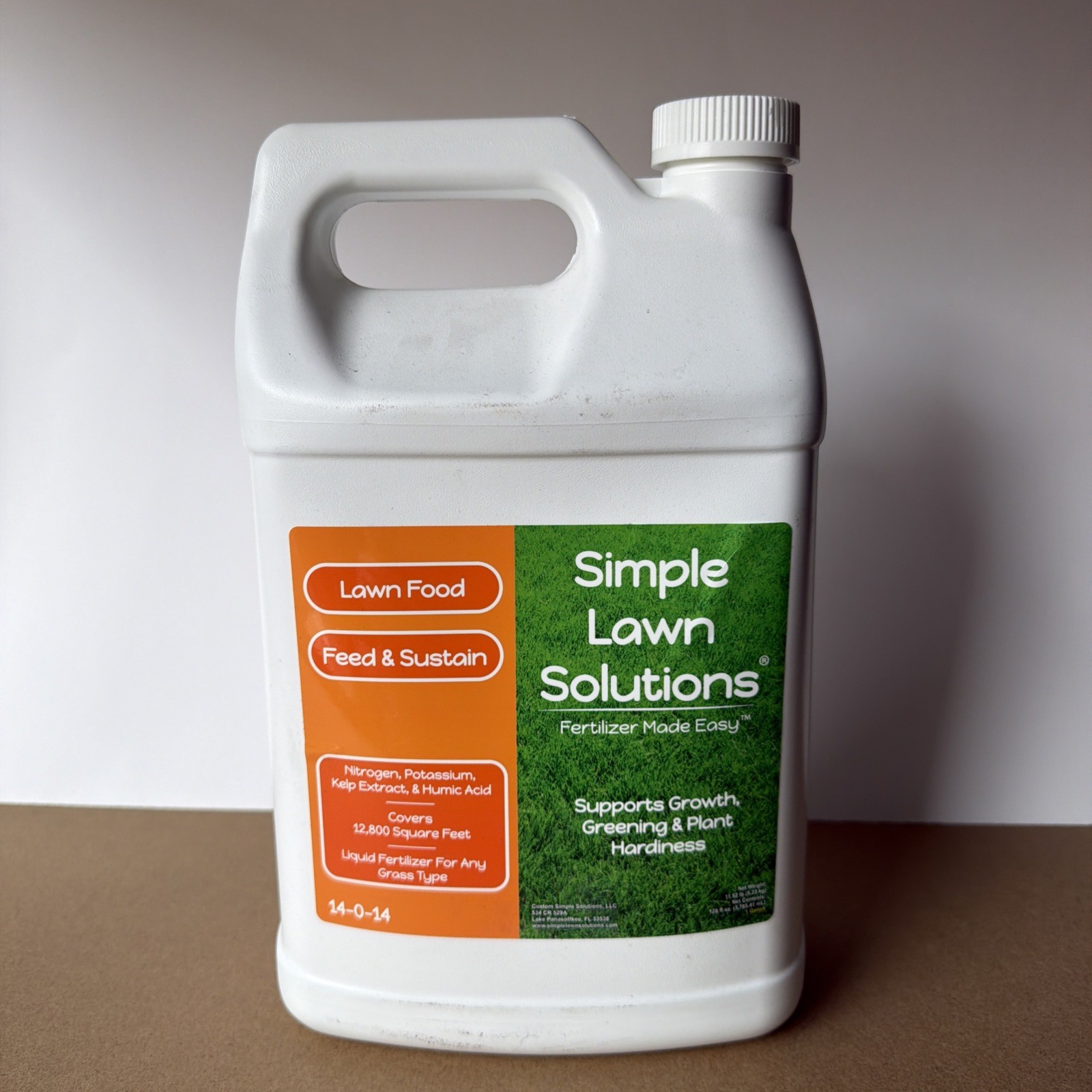 Lawn Food 128 Oz. Liquid Lawn Fertilizer Feed and Sustain 14-0-14 12,800 Sq. Ft.