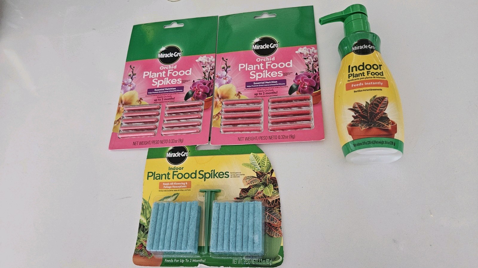 Miracle-Gro Plant Food Spikes Bundle Indoor Orchid Food Fertilizer Lot