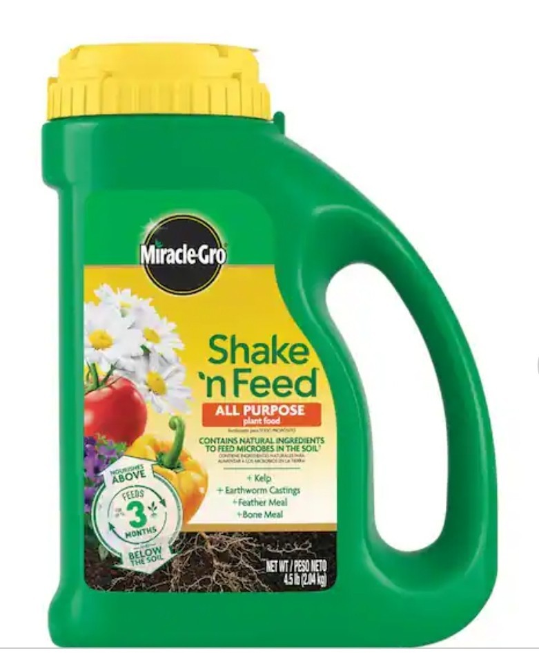 Miracle-Gro Shake ‘n Feed All Purpose Plant Food – 4.5 lb – Feeds 3+ Months