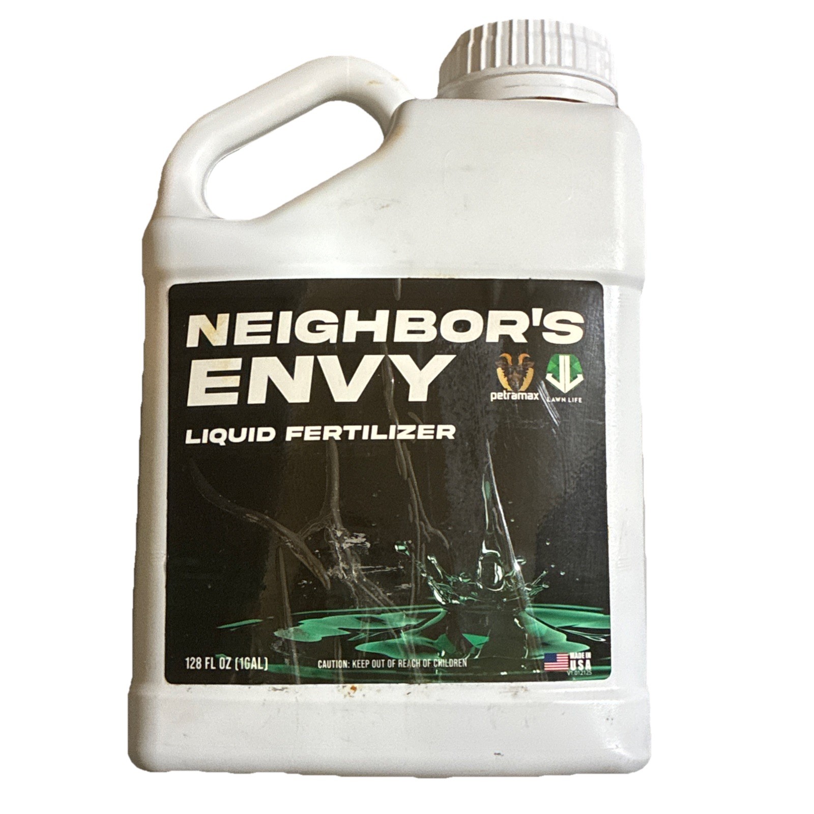 Petramax Neighbor’S Envy Grass Fertilizer for Lawn & Garden, 128 fl Oz Covers up