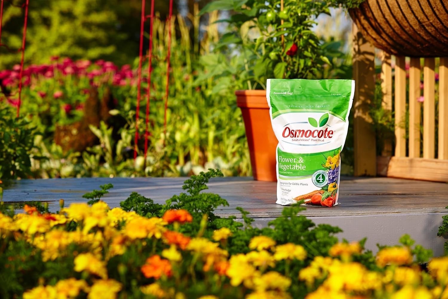 Smart-Release 8 lb. Plant Food for Perennials & Vegetables – Easy to Use