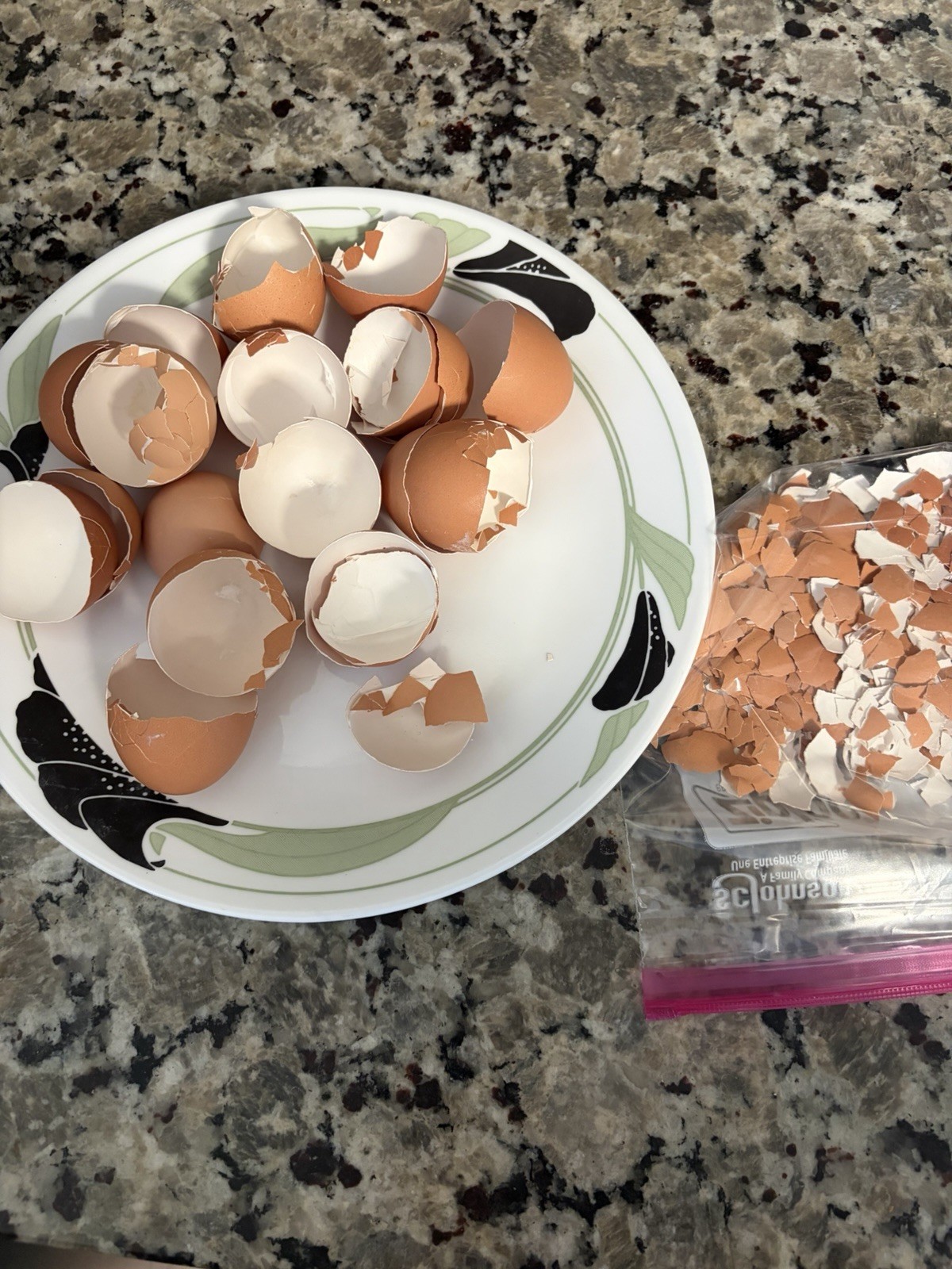 Clean Crushed Eggshells Calcium Garden Soil Organic Fertilizer Pest Control