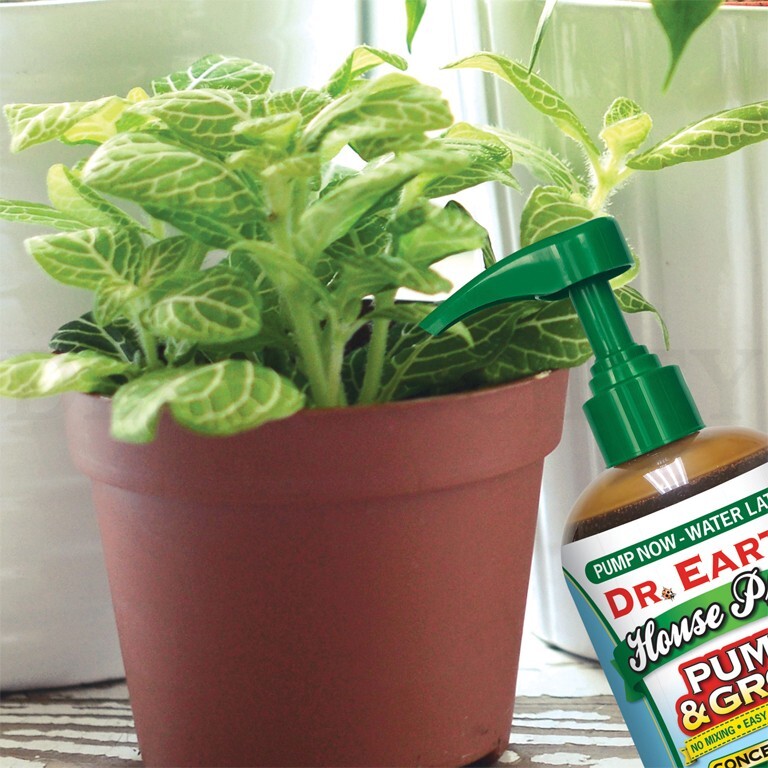 Dr. Earth Pump & Grow Organic Tomato Vegetable 3-2-2 Fertilizer 16oz Lot of 3