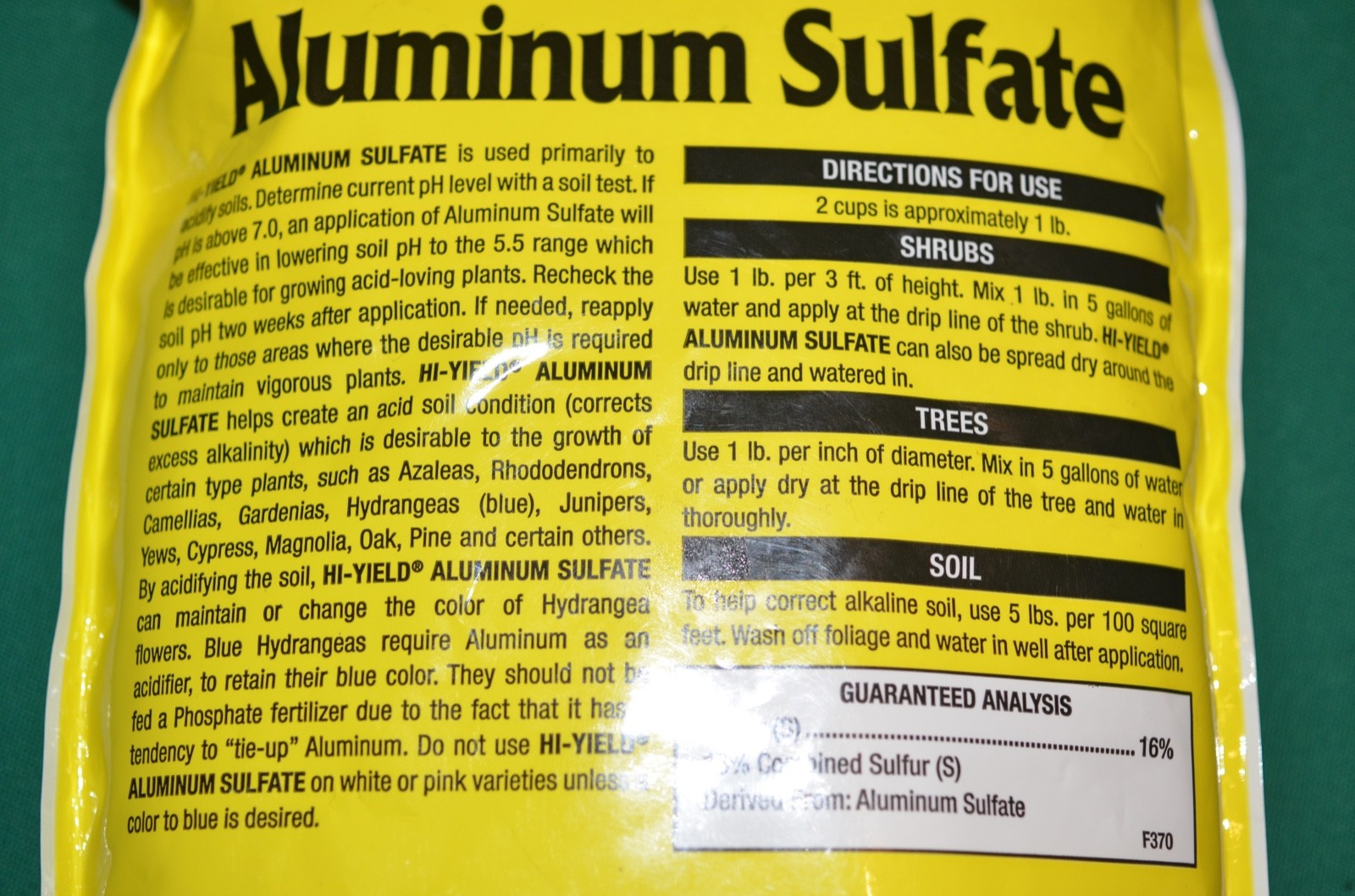 Hi-Yield Aluminum Sulfate 4 lb Hydrangea Sulphur Sulphate Evergreen Fertilizer