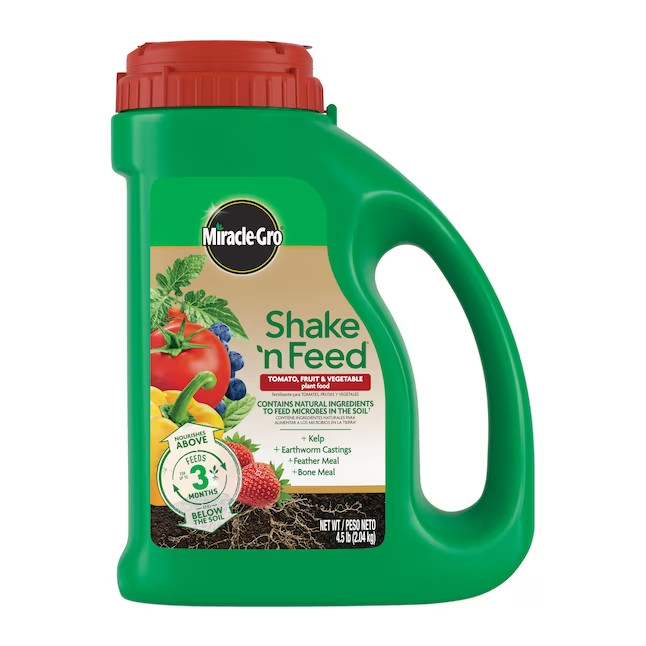 Miracle-Gro Shake ‘N Feed Tomato, Fruit and 4.5-lb 10-5-15 Vegetable Food