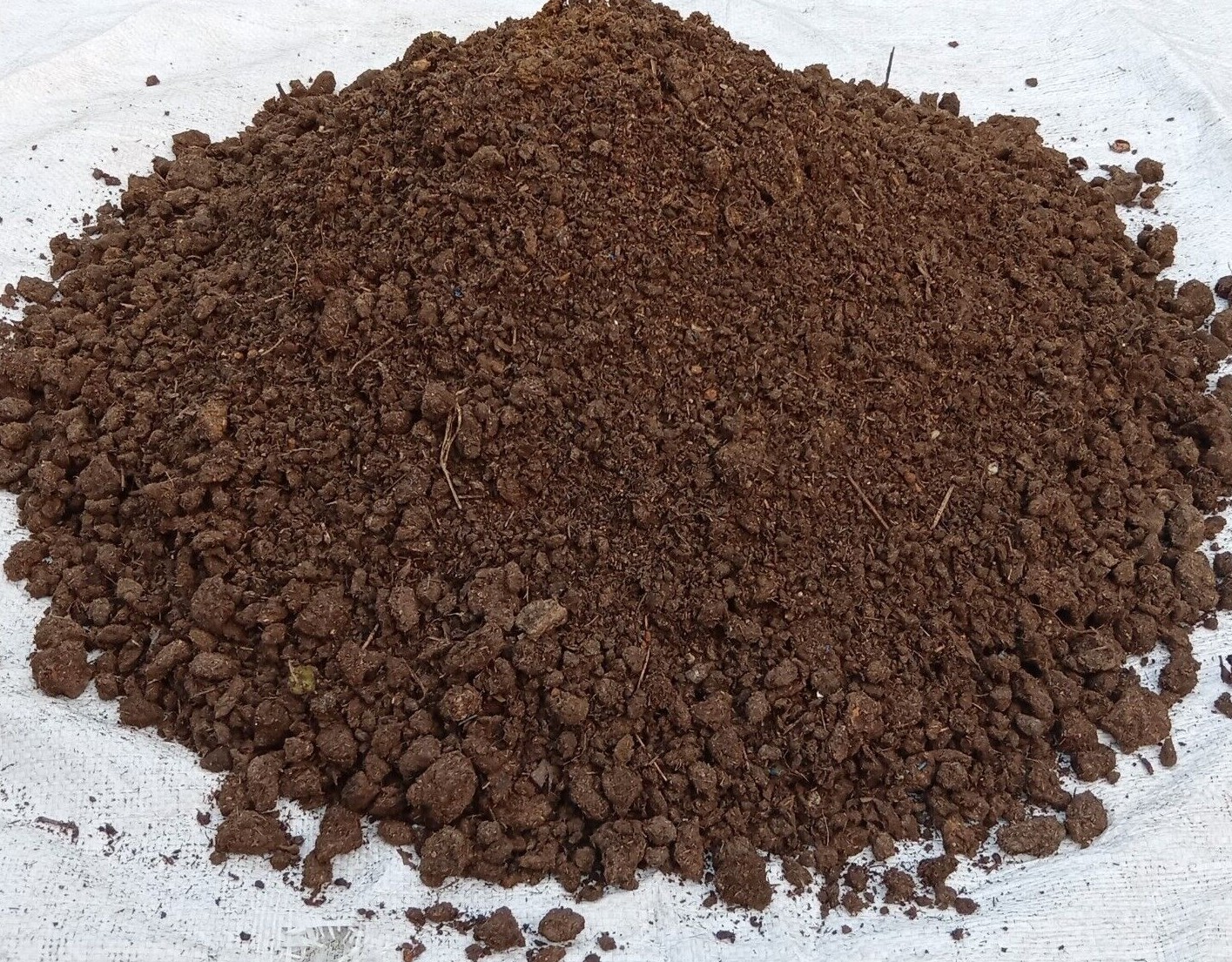 Cow Dung Cow manure compost manure, natural Organic fertilizer