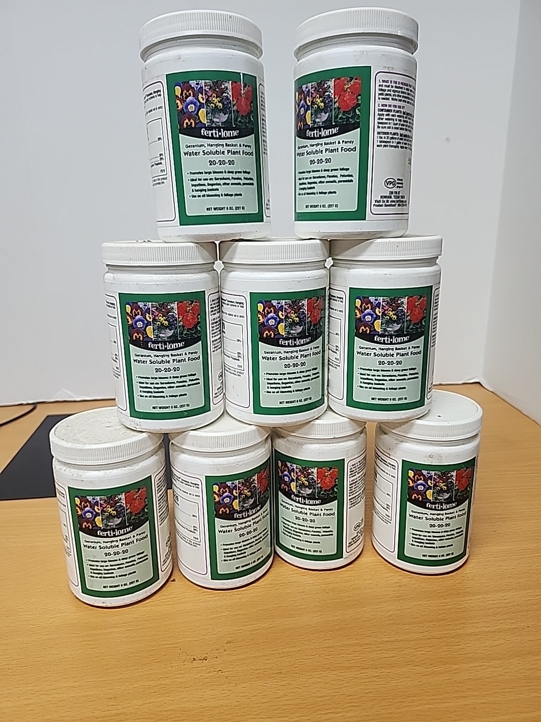 (9) -Ferti-lome 8 Oz. 20-20-20 All Purpose Dry Plant Food