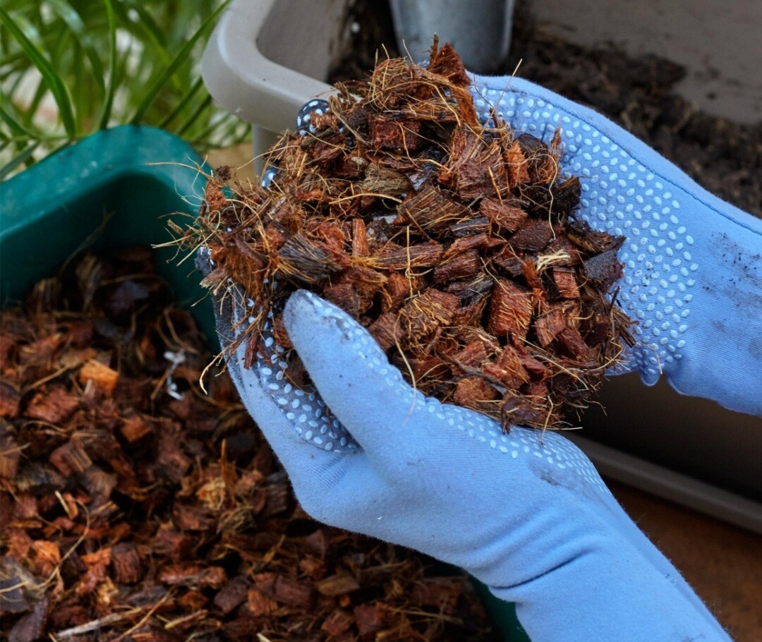 Natural Sri Lankan Coconut Husk shreds coconut Fertilizer Products