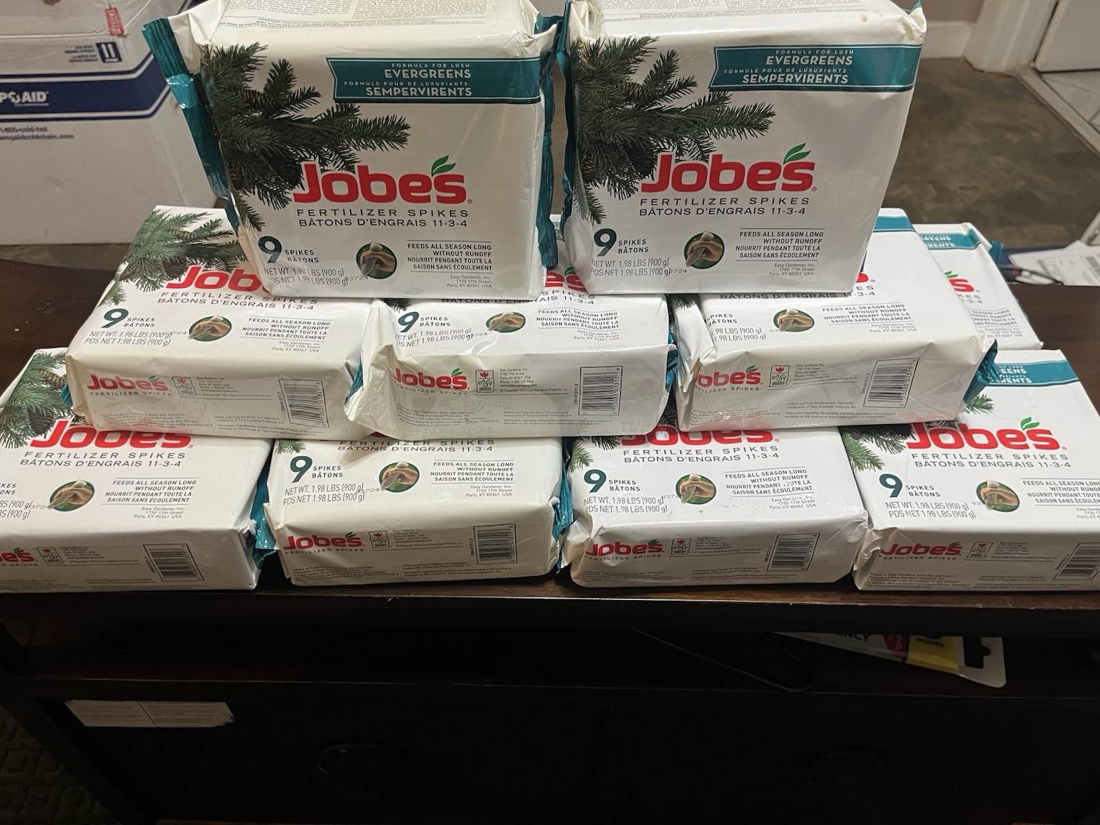 Evergreen Fertilizer Spikes for Acid-Loving Trees, 13packs 117 Spikes!!