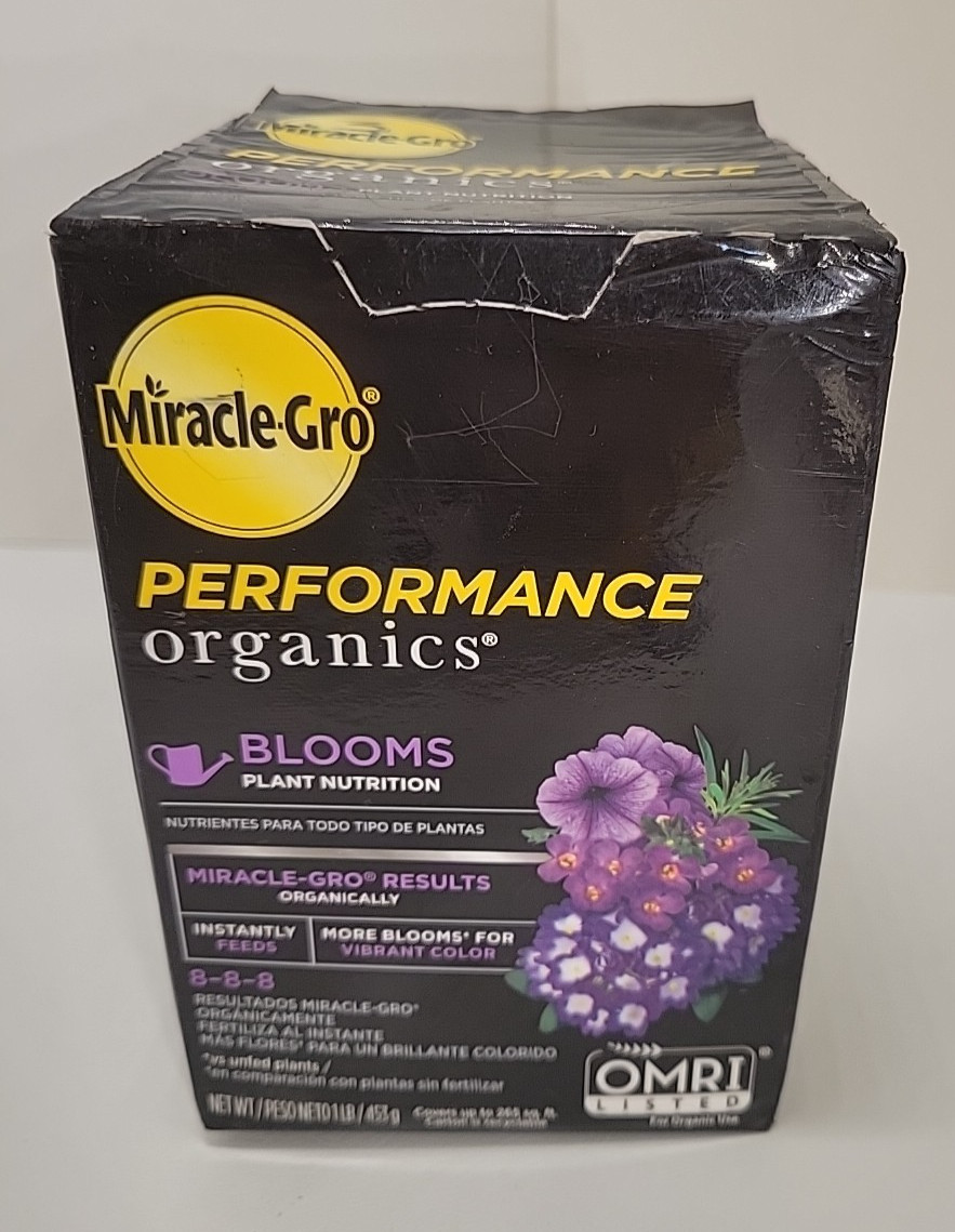 Miracle-Gro Performance Organic Blooms 8-8-8 Plant Nutrition Granules 1 lb.