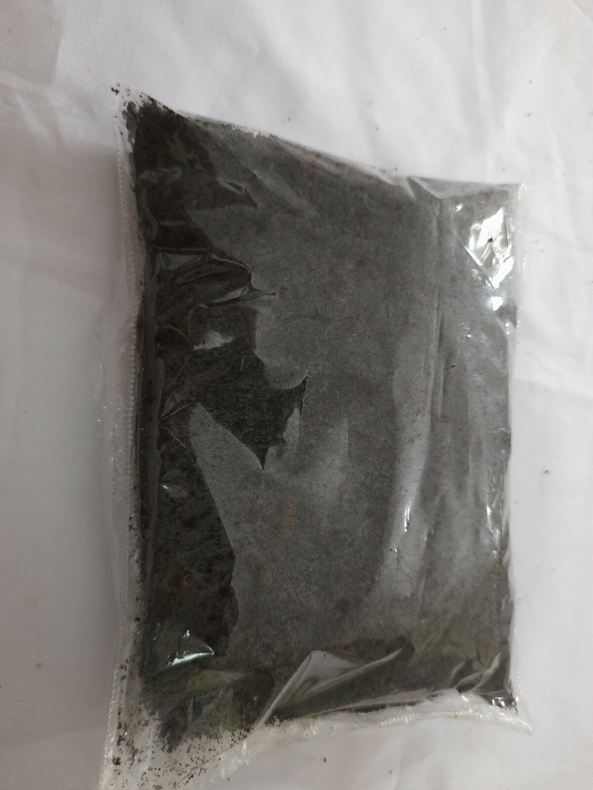 Compost Organic Dried mixing fertilizer Cow, Goat Dung and Chicken Manure 250g