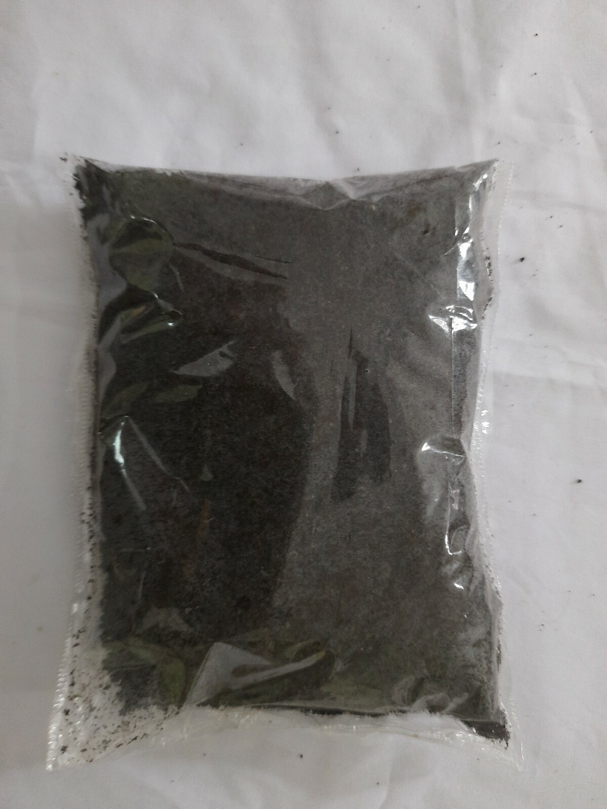 Compost Organic Dried mixing fertilizer Cow, Goat Dung and Chicken Manure 250g
