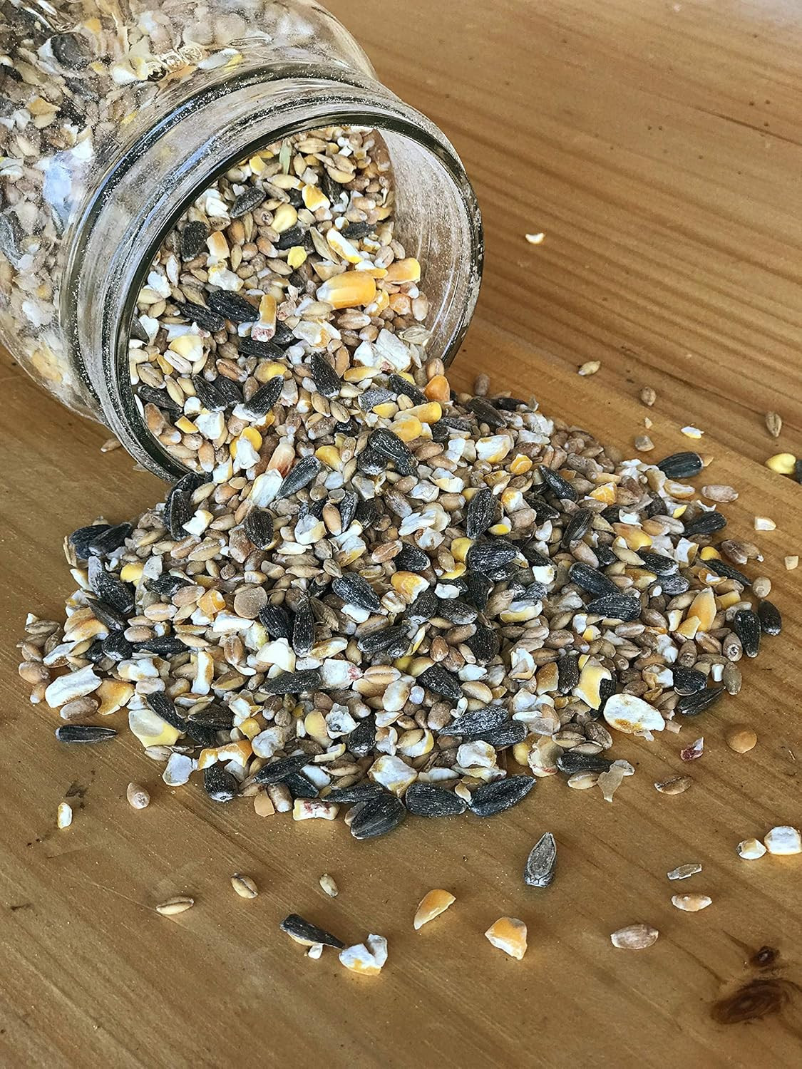 Bird and Wildlife Feed – Perfect for Birds, Ducks, Squirrels, Turkeys, Rabbits,