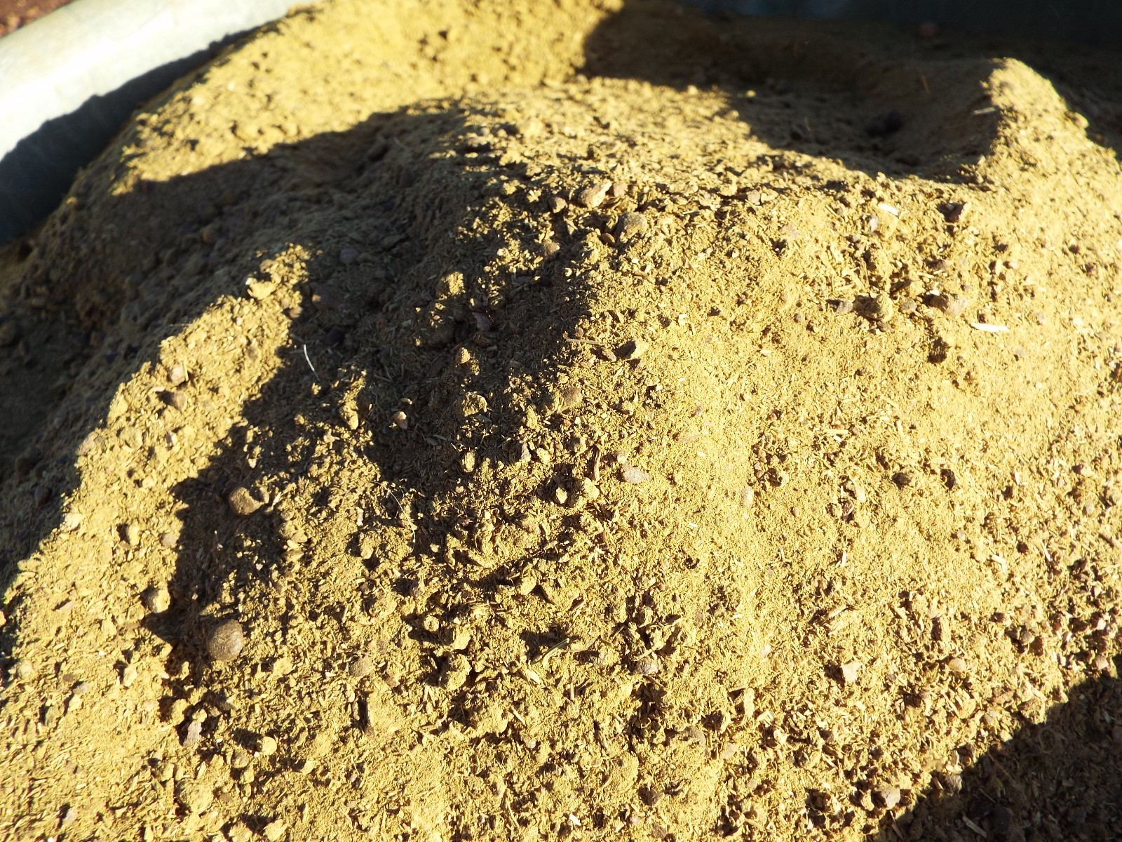 Dried Sheep Manure – ONE POUND (1 lb) – Fine Ground Ready for Use