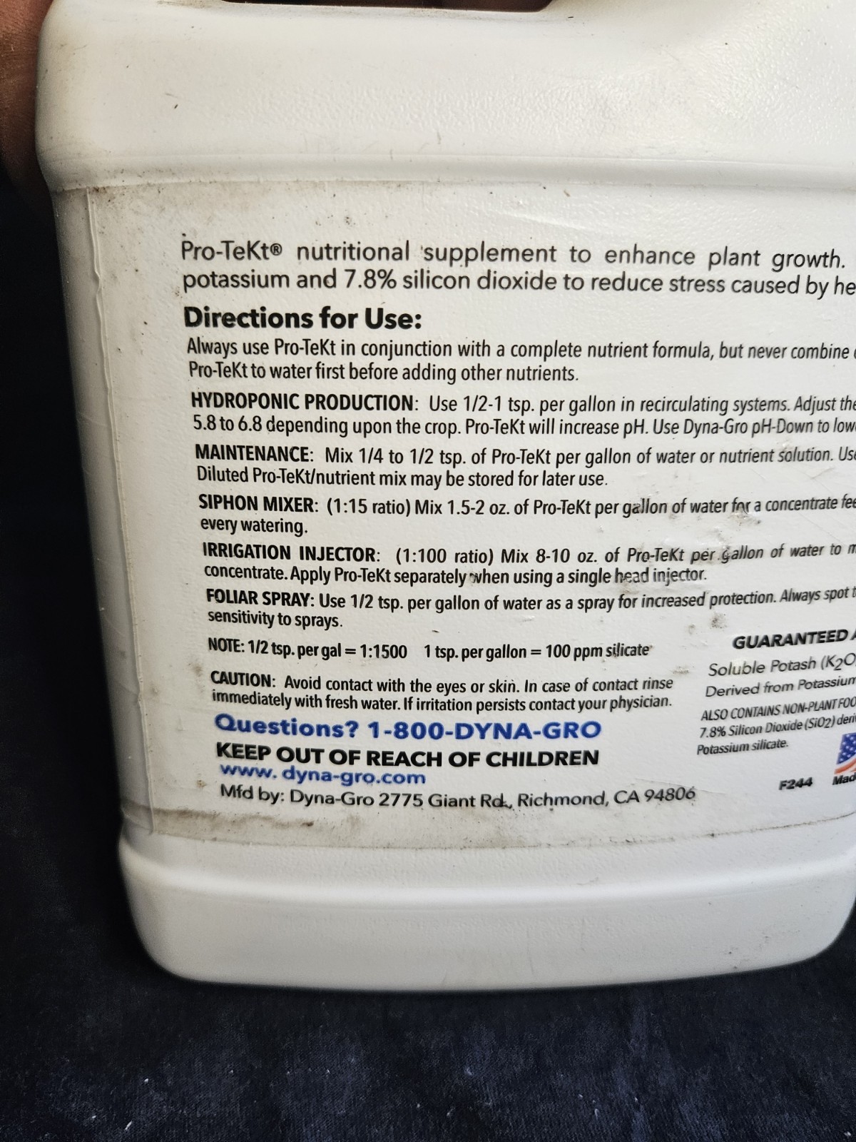 Dyna Gro Pro-Tekt 32 oz. 0-0-3 Quart Liquid Plant Food Fertilizer Organic Garden