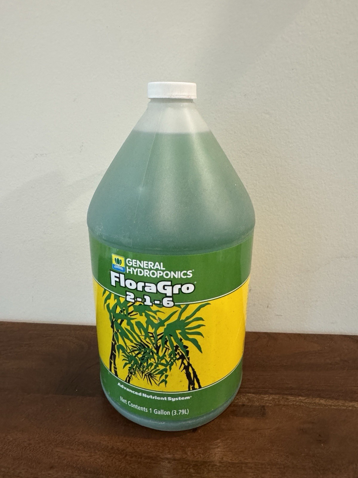 General Hydroponics FloraSeries Nutrient Fertilizer FloraMicro, FloraBloom 2-1-6